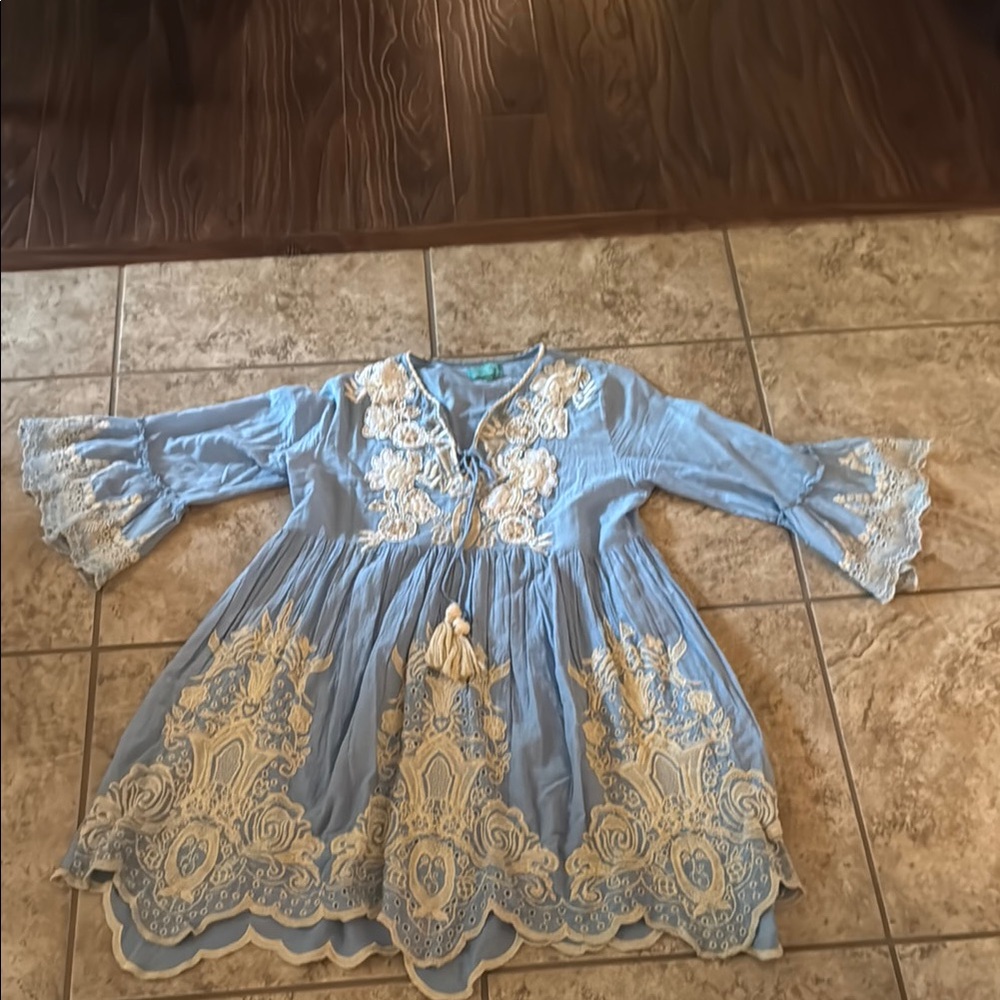 Asymmetrical Blue and Cream Embellished Bell Sleeve Tunic